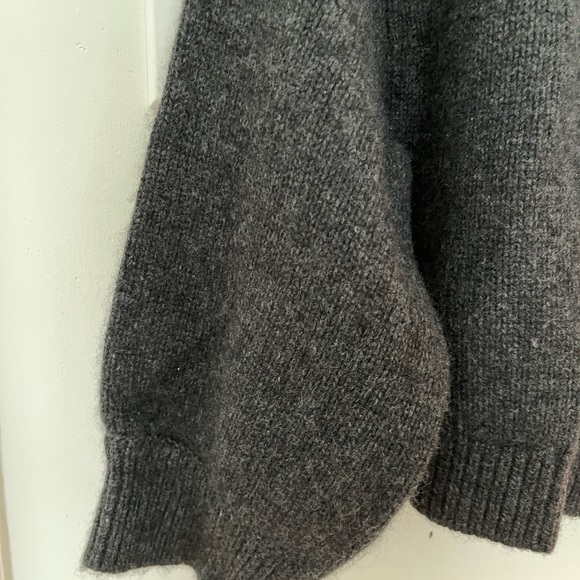 Vince cashmere cardigan medium - Picture 3 of 3